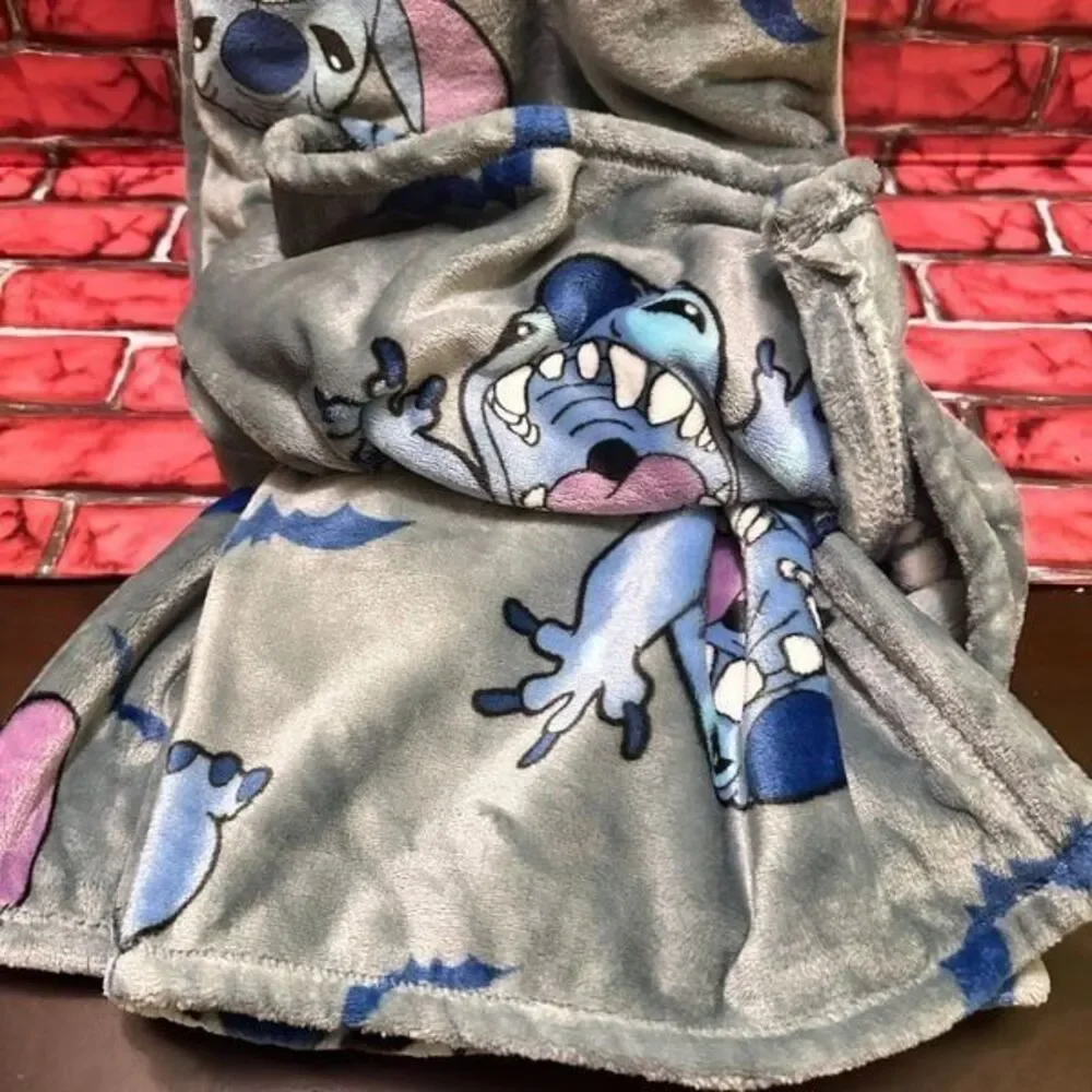 Disney Halloween Stitch Plush Blanket
